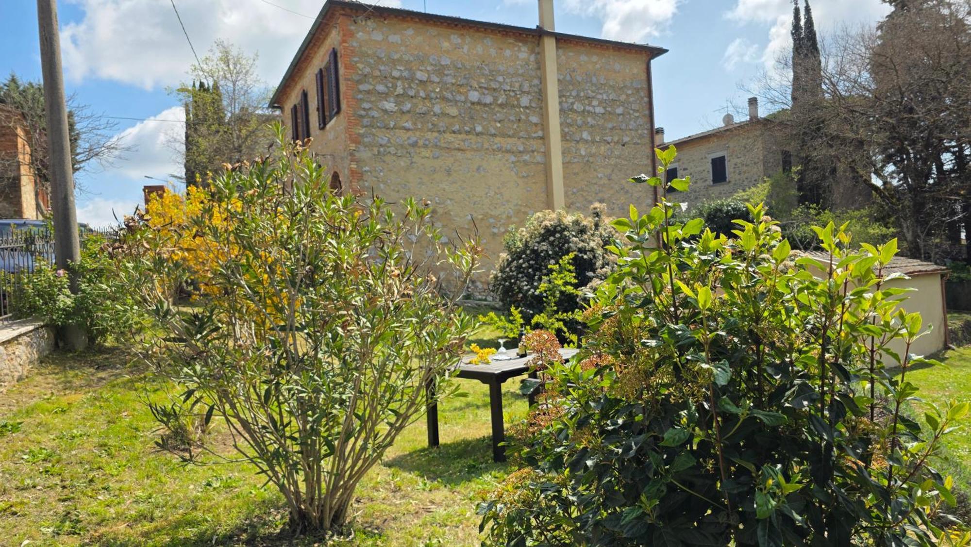 Villa A Casa Di Gabri Montefollonico Exterior foto